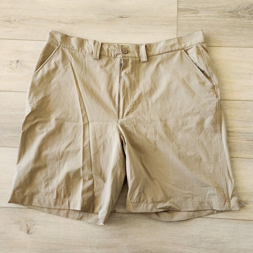 Under Armour Mens Match Play Shorts Size 40 Khaki